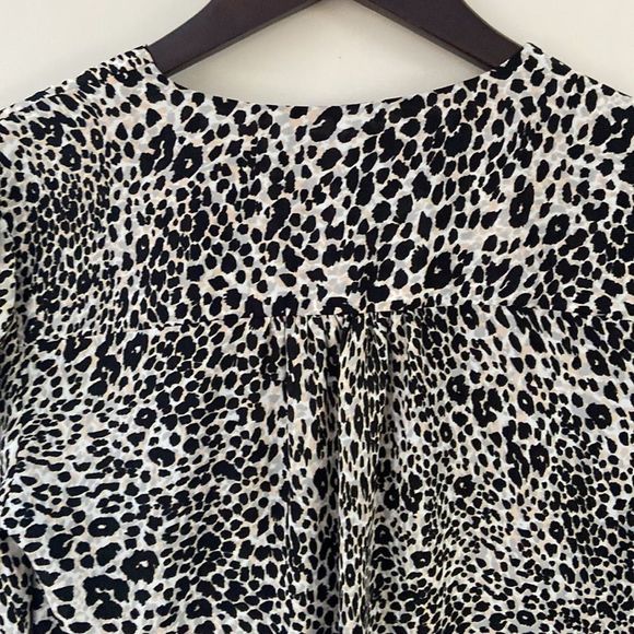 BCBGMAXAZRIA Animal Print Faux Wrap Blouse - Picture 12 of 13